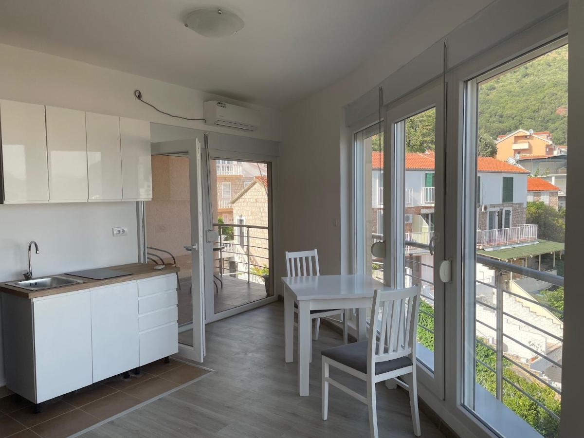 Upart House Apartman Petrovac Kültér fotó