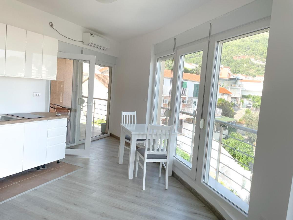 Upart House Apartman Petrovac Kültér fotó