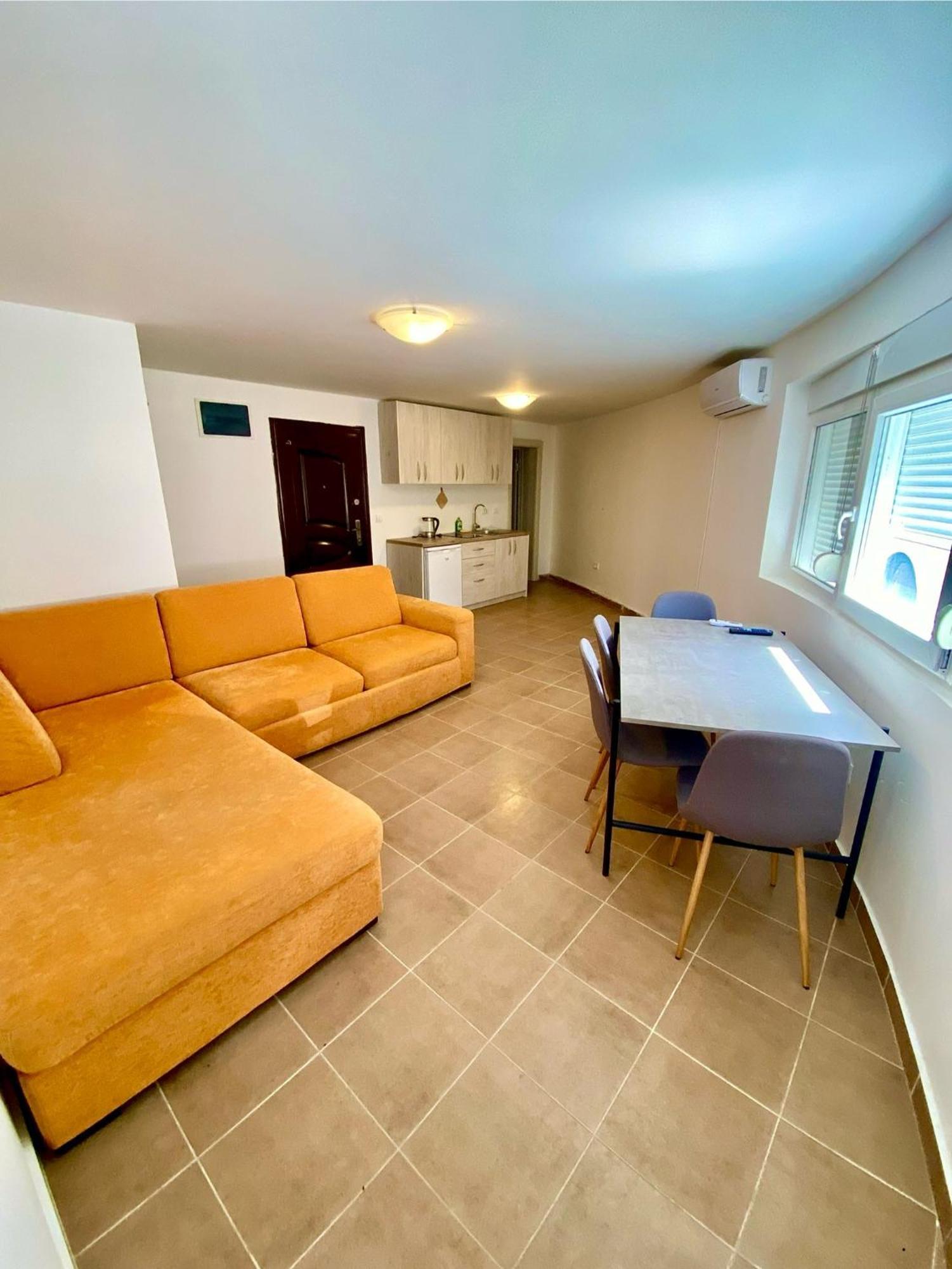 Upart House Apartman Petrovac Kültér fotó